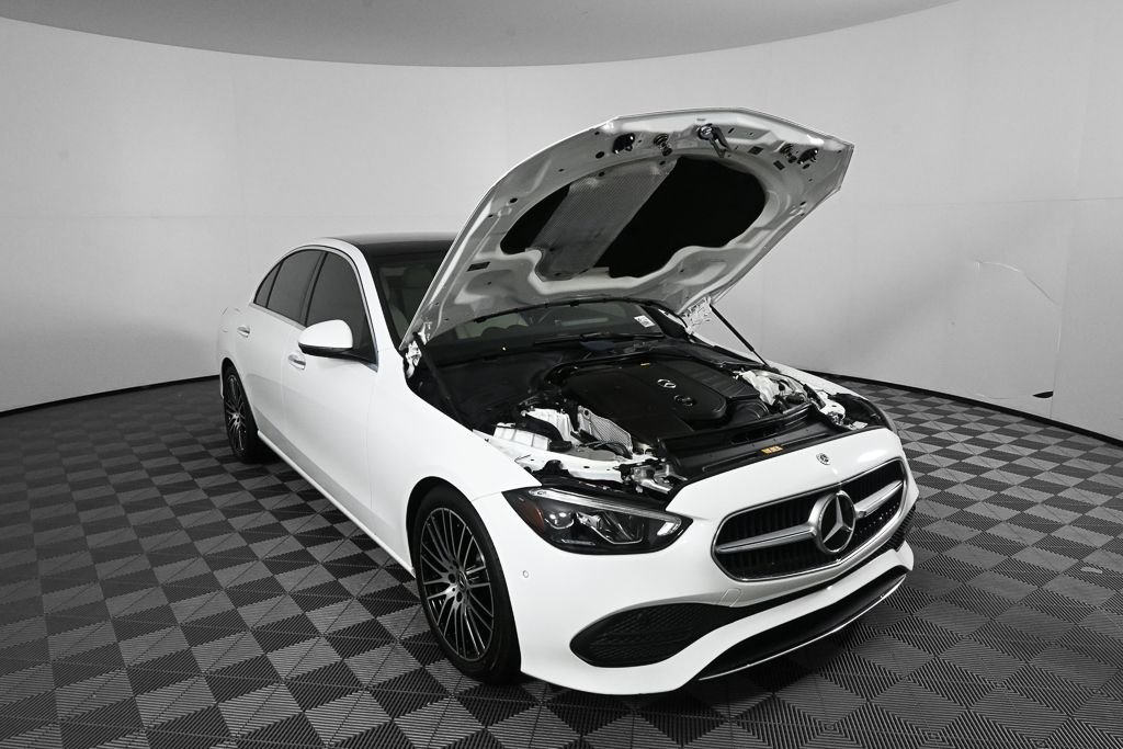 Used 2022  Mercedes-Benz C 300 image 32