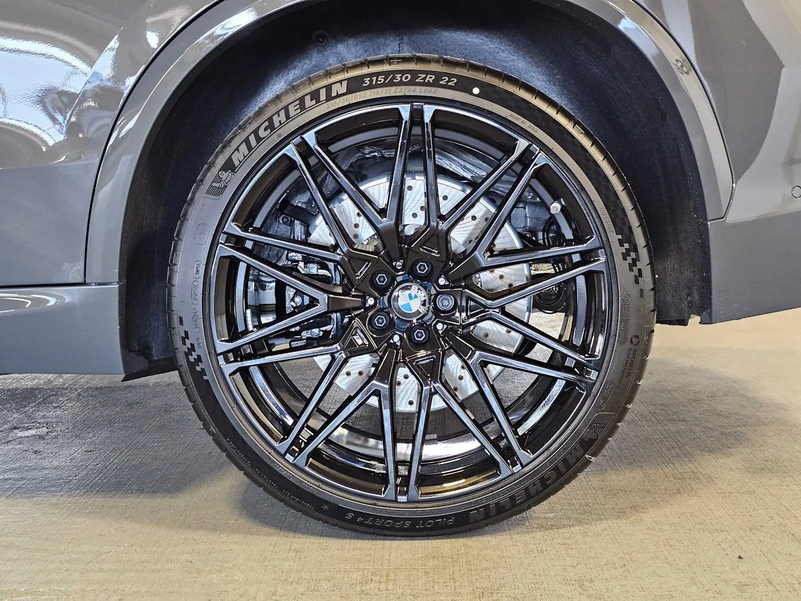 New 2026 Dravit Grey Metallic BMW Competition image 8