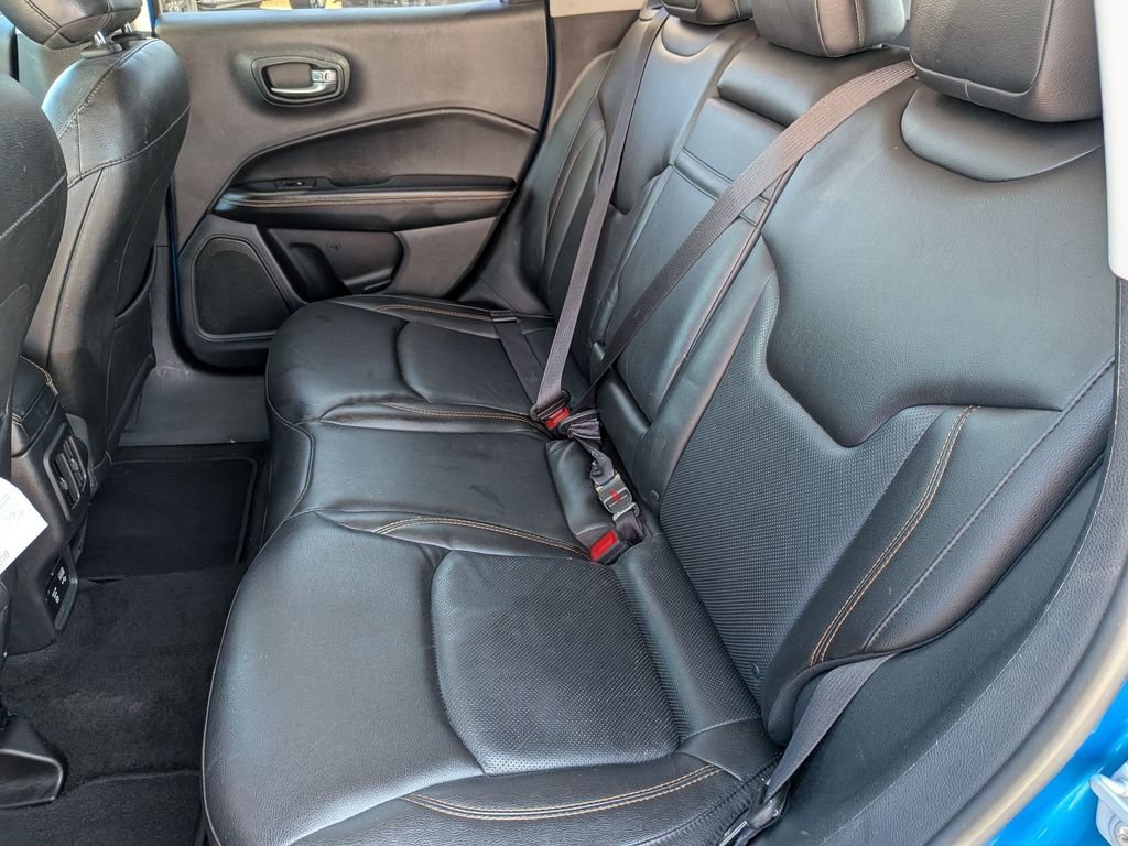 Used 2018 Blue Jeep Limited image 23