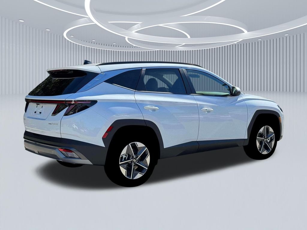 New 2026 White Hyundai SEL Convenience image 8