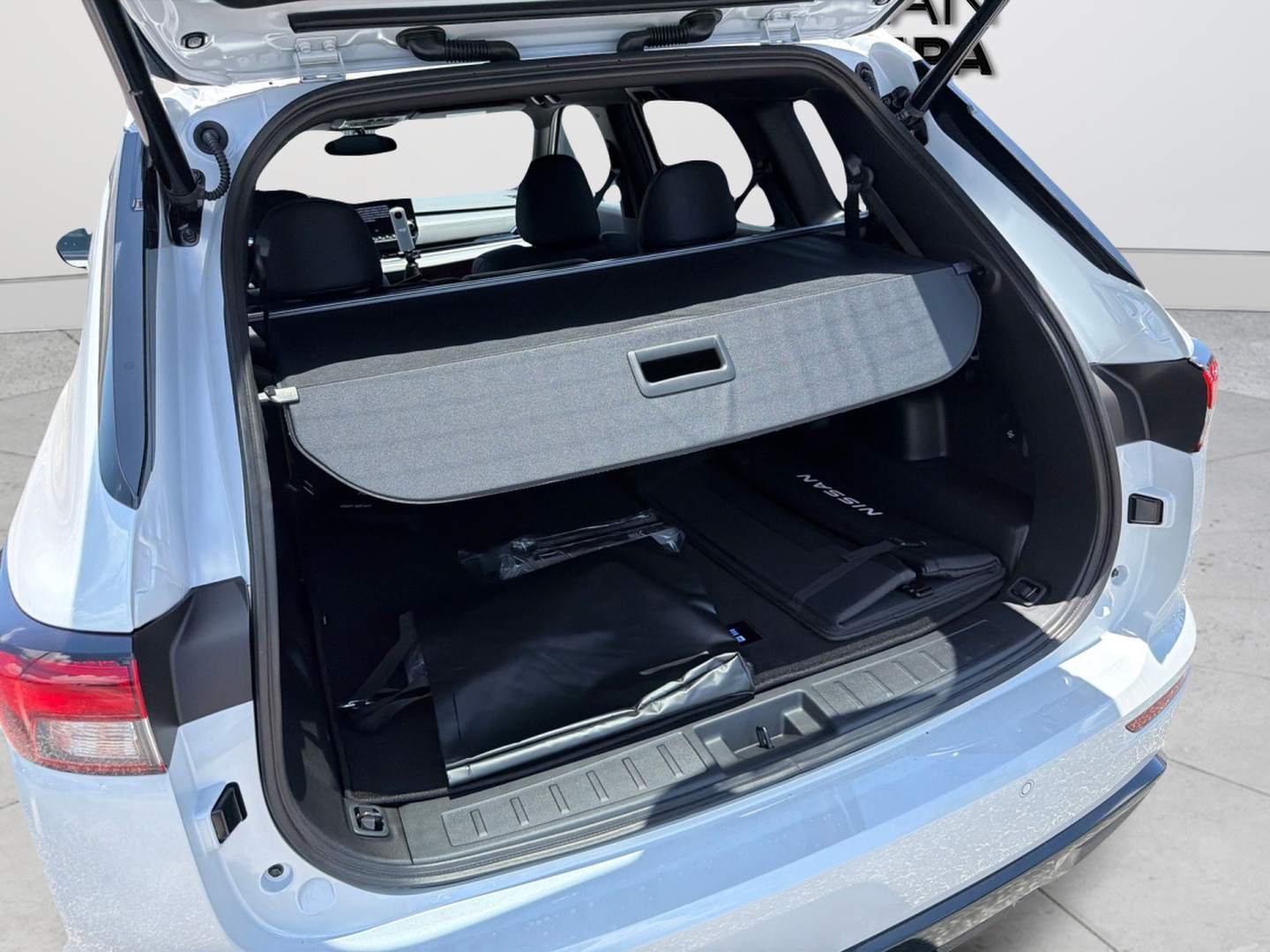 New 2026 White Nissan Platinum image 36