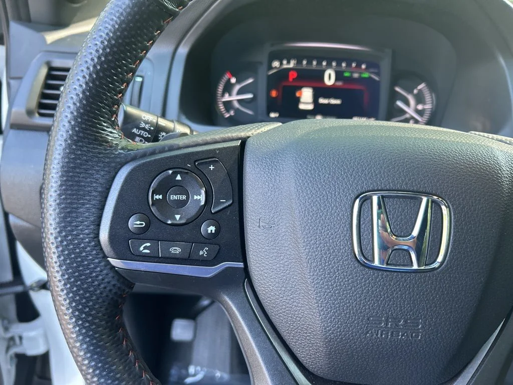 Used 2023 White Honda TrailSport image 23