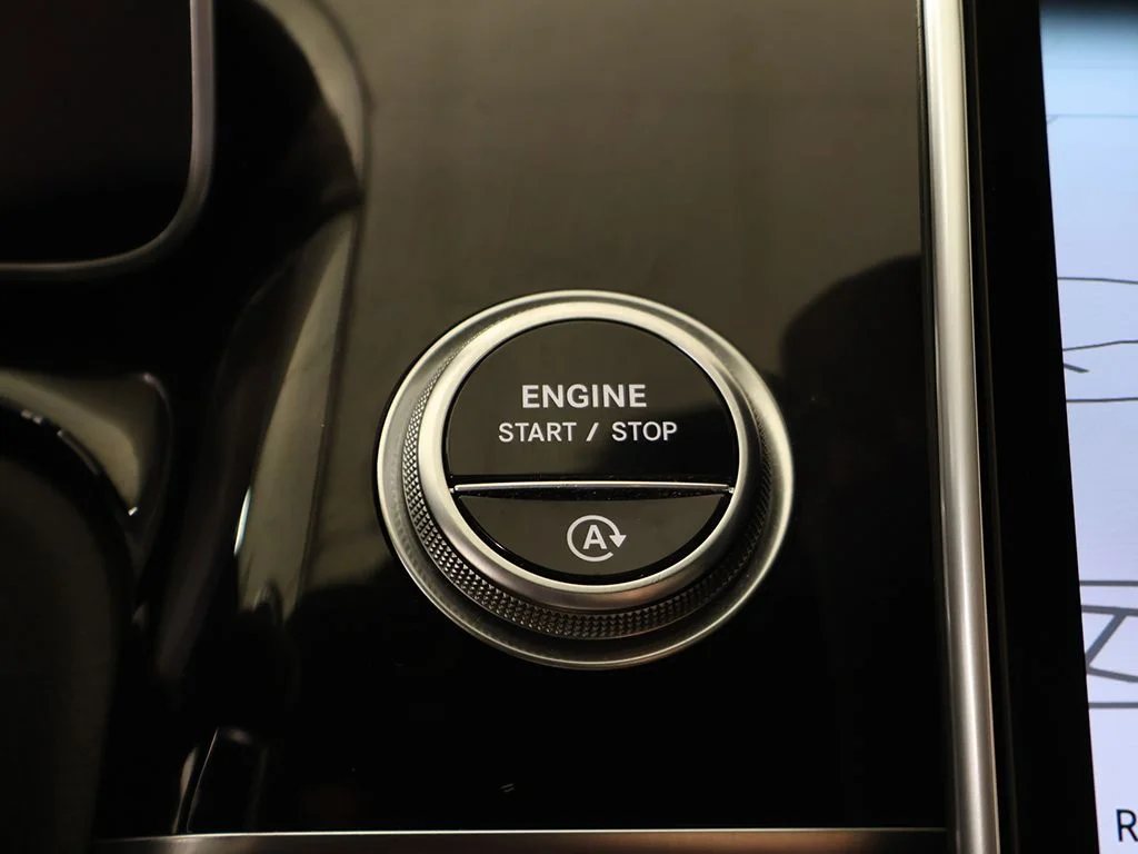 Used 2021 Black Mercedes-Benz S 580 image 46
