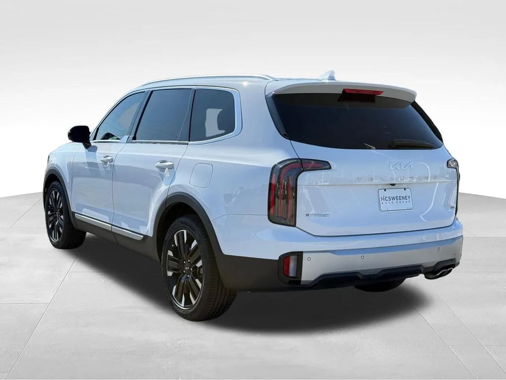 Used 2024 White Kia SX image 3