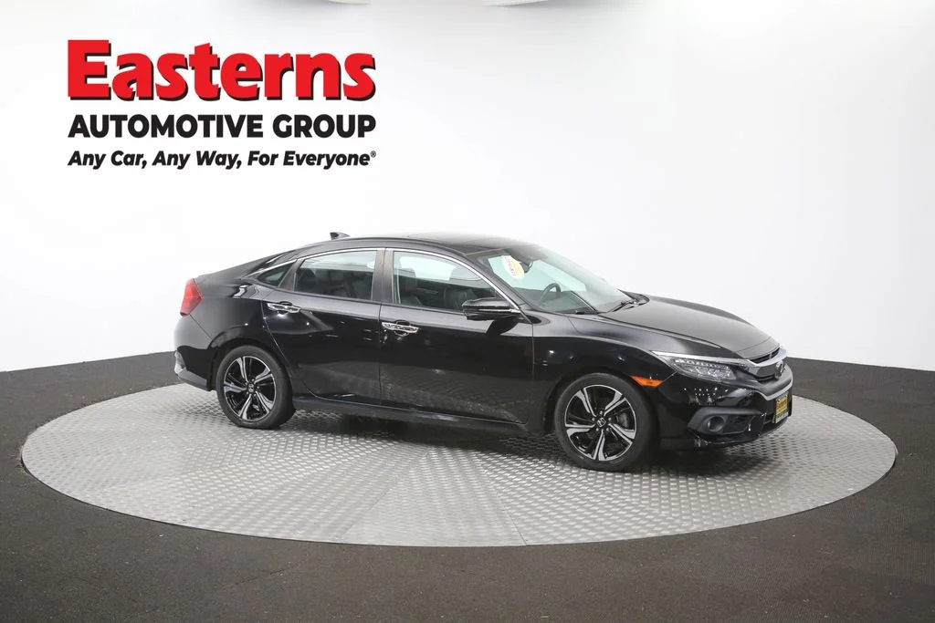 Used 2017 Black Honda Touring image 42