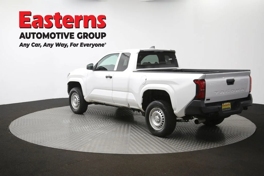 Used 2024 White Toyota SR image 120