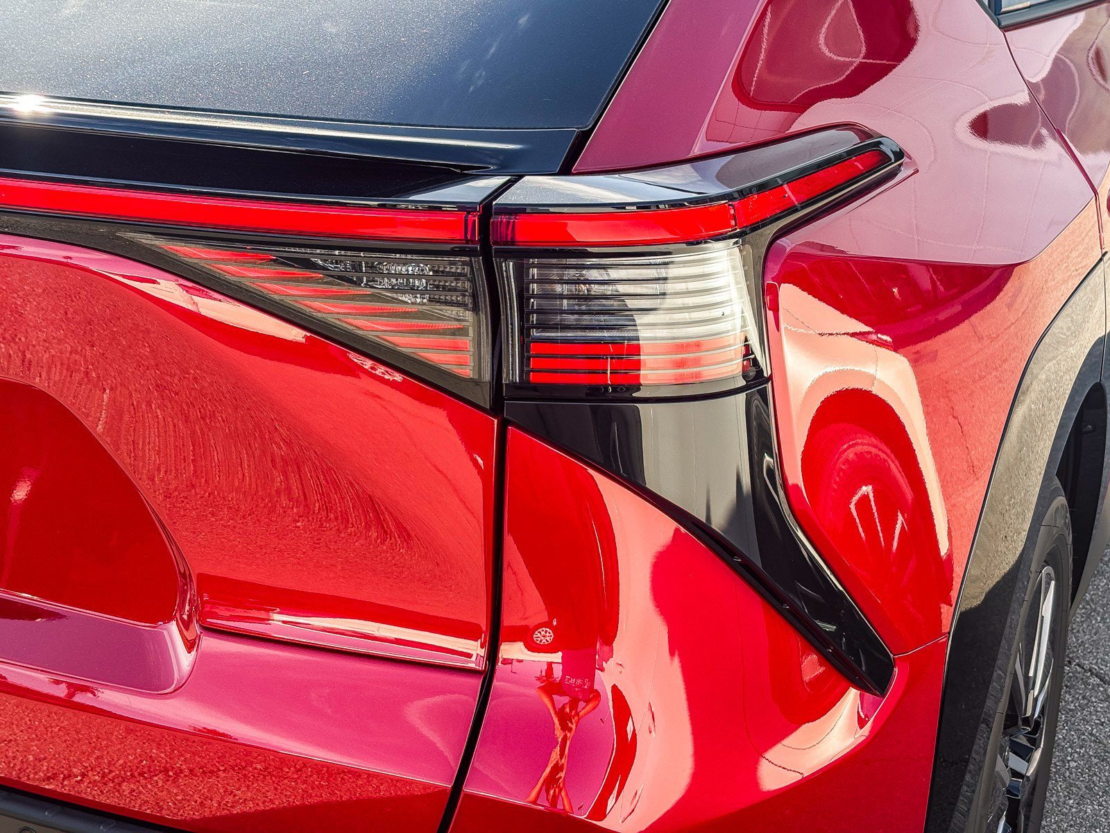 New 2026 Supersonic Red <sup>1</sup> Toyota  XLE image 7