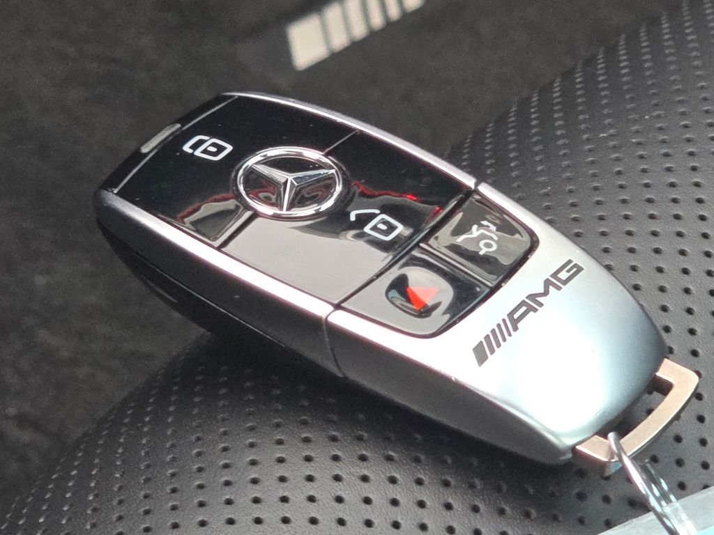Certified Used 2021 Obsidian Black Metallic Mercedes-Benz Base image 36