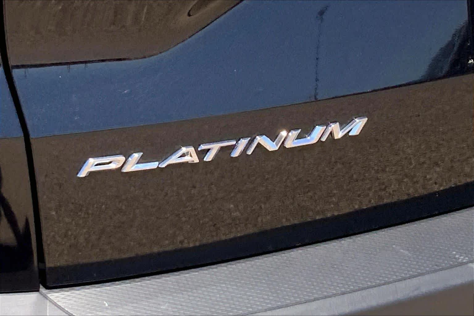 Certified Used 2025 Agate Black Metallic Ford Platinum image 10
