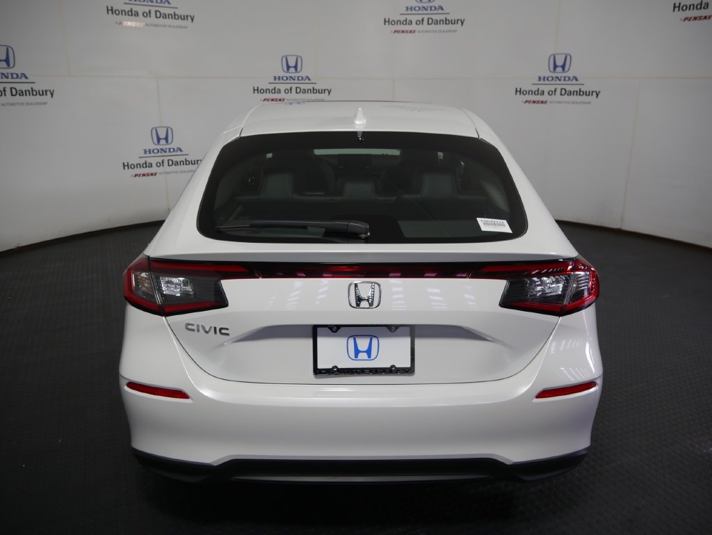 Certified Used 2024 Platinum White Pearl Honda EX-L image 5