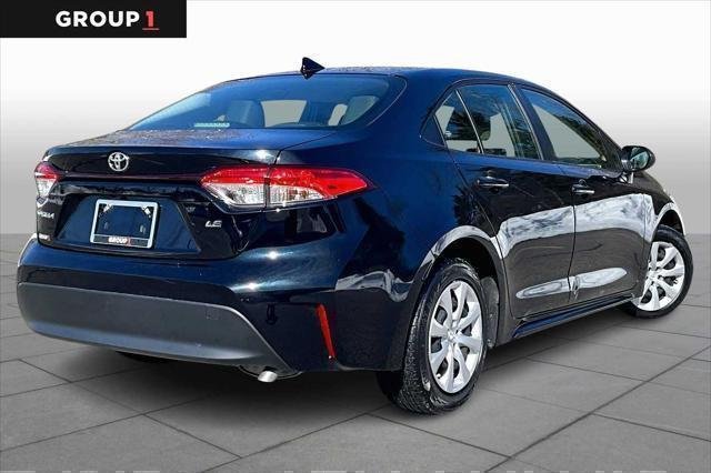 2023 Toyota Corolla LE - Photo 12