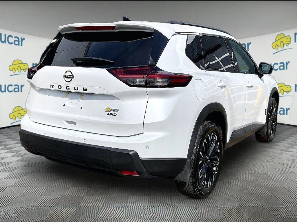Used 2026 White Nissan Dark Armor image 7