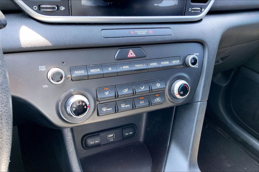 Used 2020 Red Kia LX image 15
