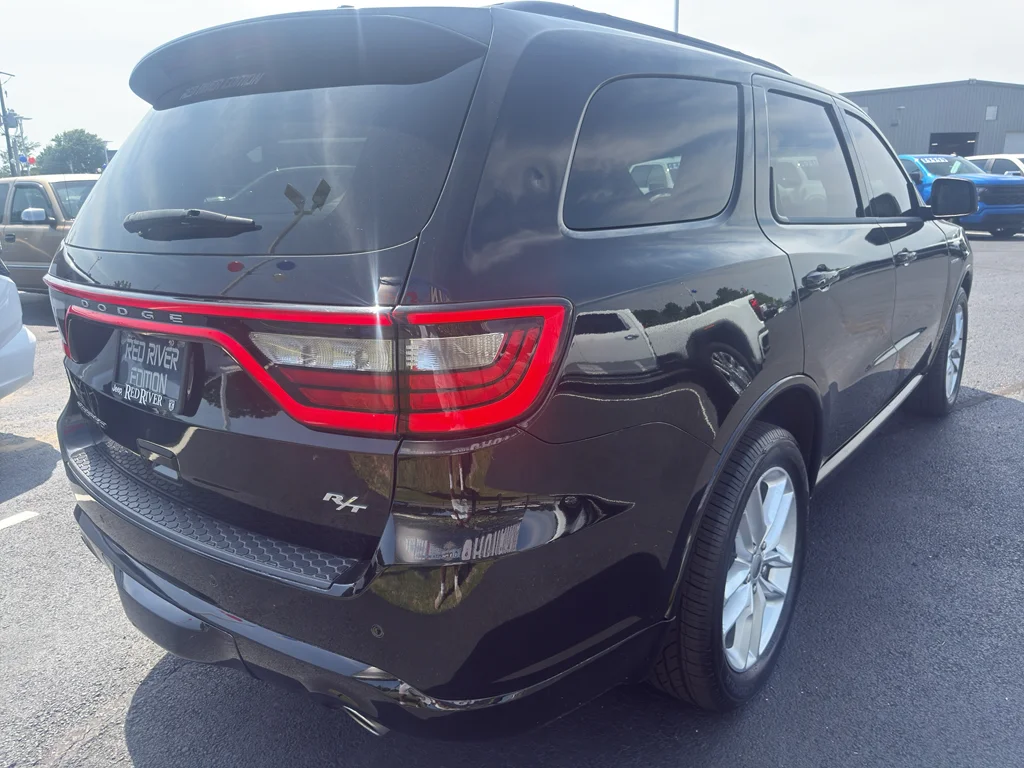 Used 2023 DB Black Clearcoat Dodge R/T Plus image 5
