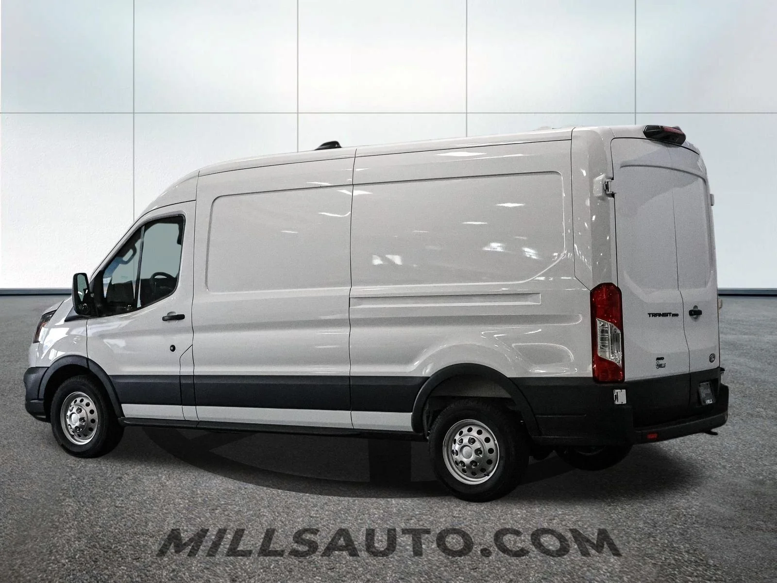 New 2026 Oxford White Ford Cargo Van image 4