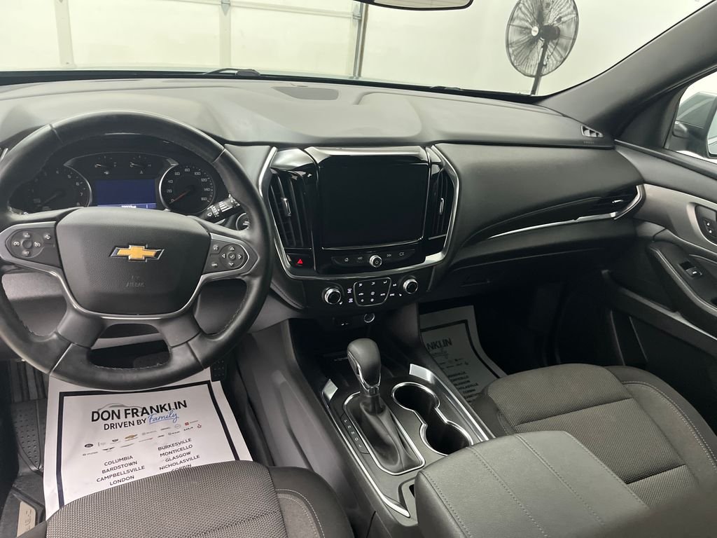 2023 Chevrolet Traverse 1LT - Photo 14