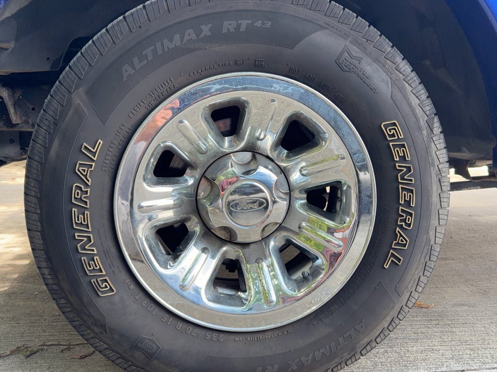 Used 2003 Blue Ford  image 30