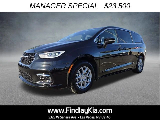 2024 Chrysler Pacifica Touring L's photo