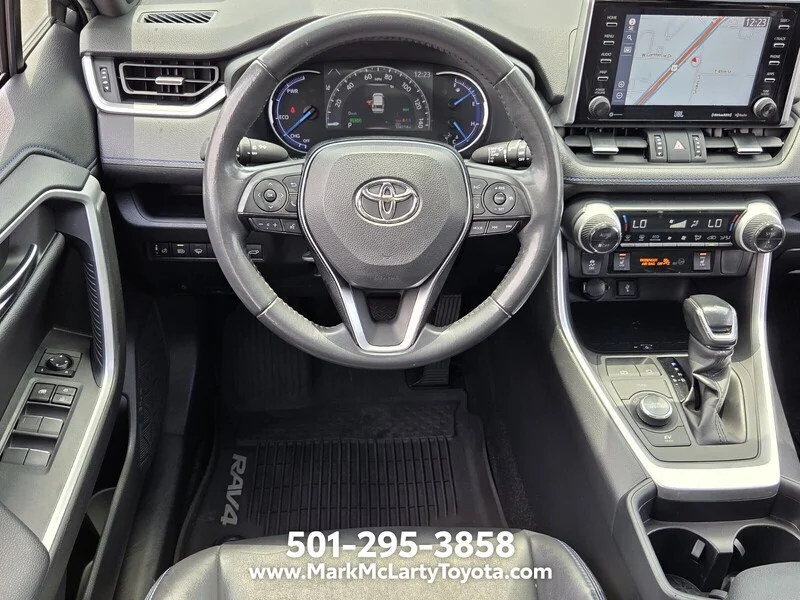Used 2020 Magnetic Gray Metallic TOYOTA HYBRID XSE AWD image 11