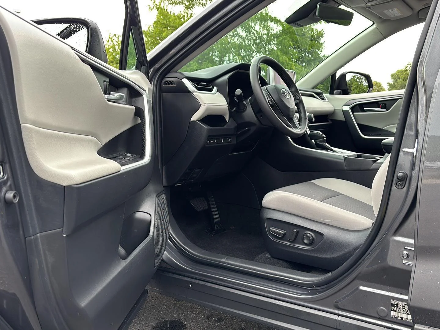 Certified Used 2024 Magnetic Gray Metallic Toyota XLE image 2