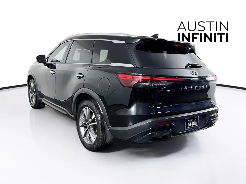 Certified Used 2024 Mineral INFINITI LUXE image 5