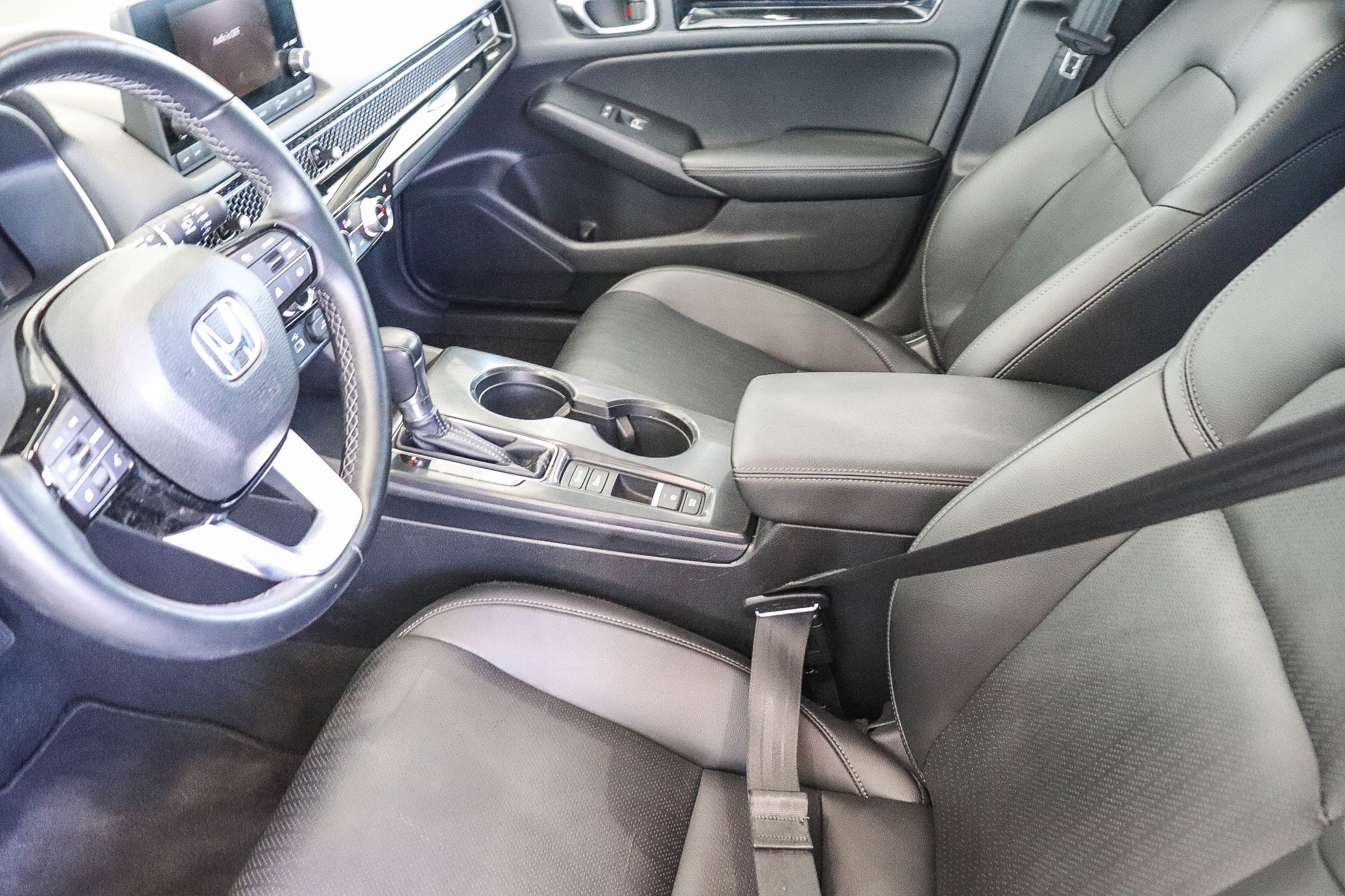 2024 Honda Civic Hatchback EX-L - Photo 22