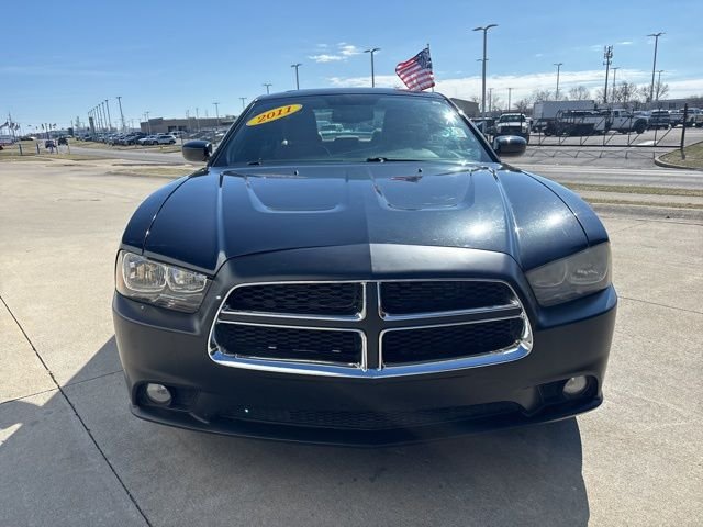 Used 2011 Black Dodge Rallye Plus image 4
