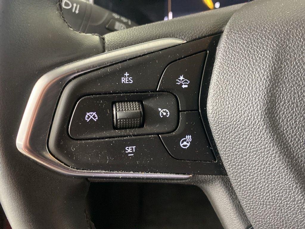 Used 2024 Orange Metallic Chevrolet ACTIV image 14