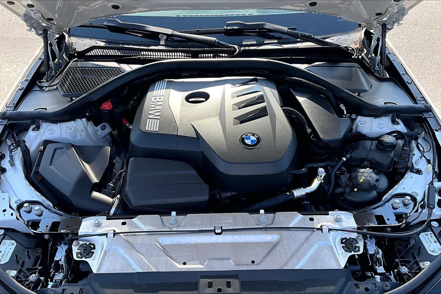 Certified Used 2025 Mineral White Metallic BMW 330i image 31