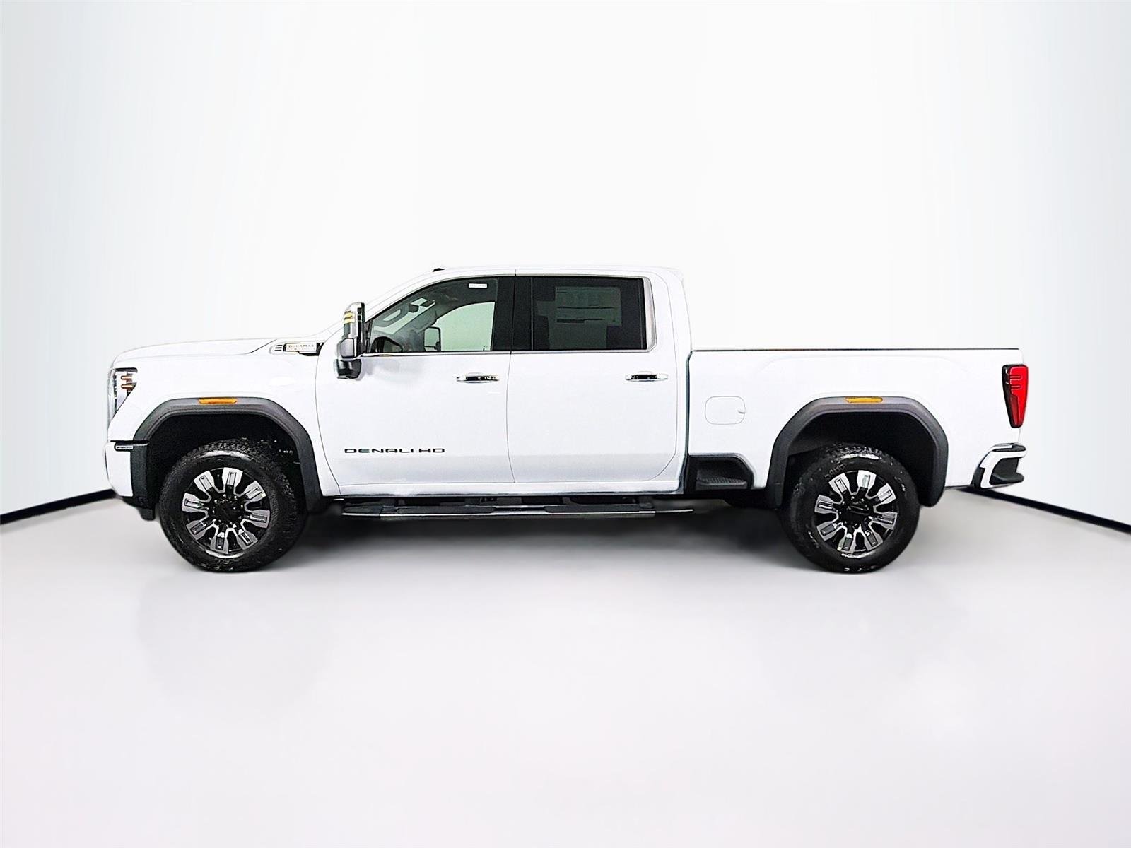 2026 GMC Sierra 2500HD Denali - Photo 8