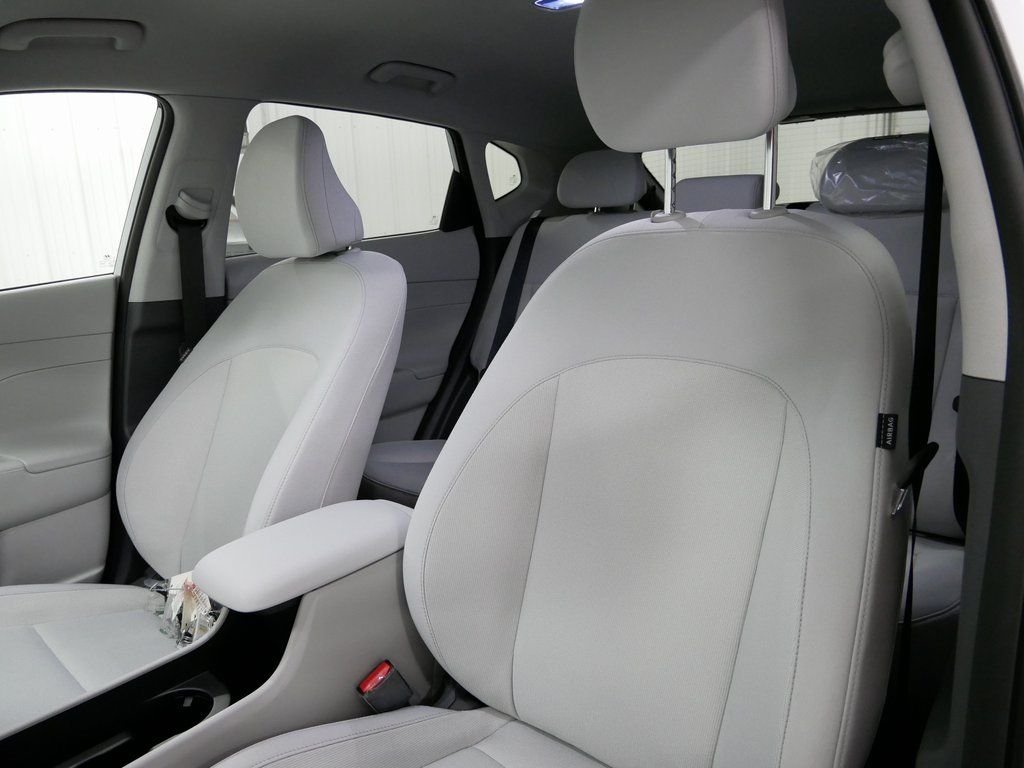 Certified Used 2026 White Hyundai SEL Sport image 11