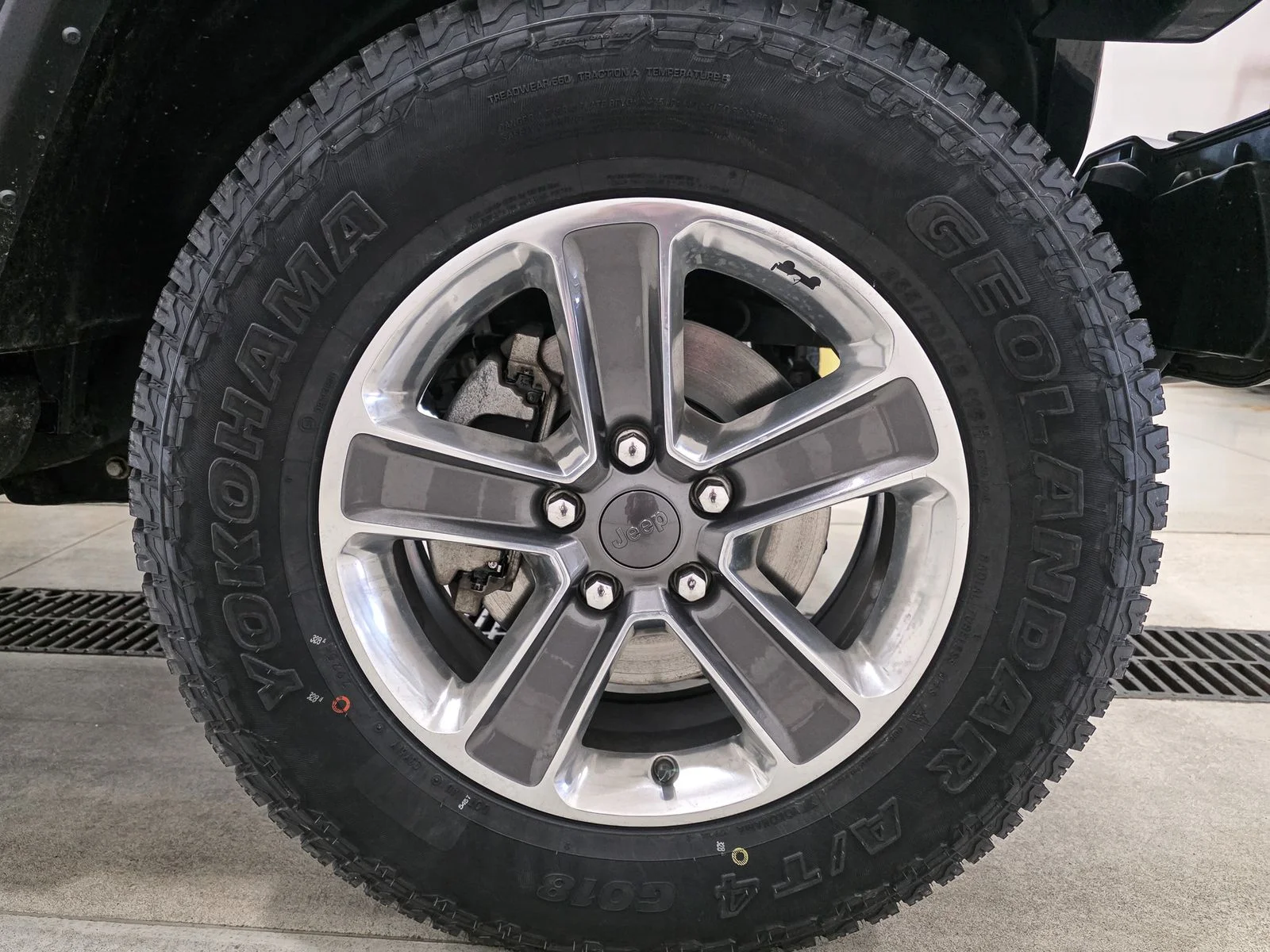 Certified Used 2021 Black Jeep Unlimited Sahara image 16