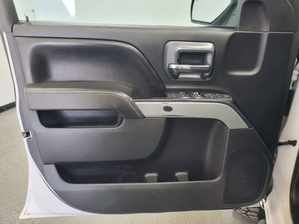 Used 2015 Summit White Chevrolet LT image 7