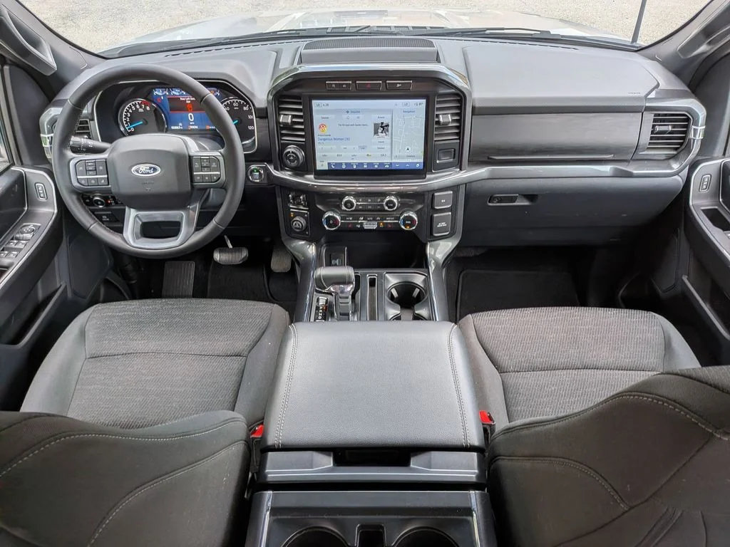 Used 2023 White Ford XLT image 22