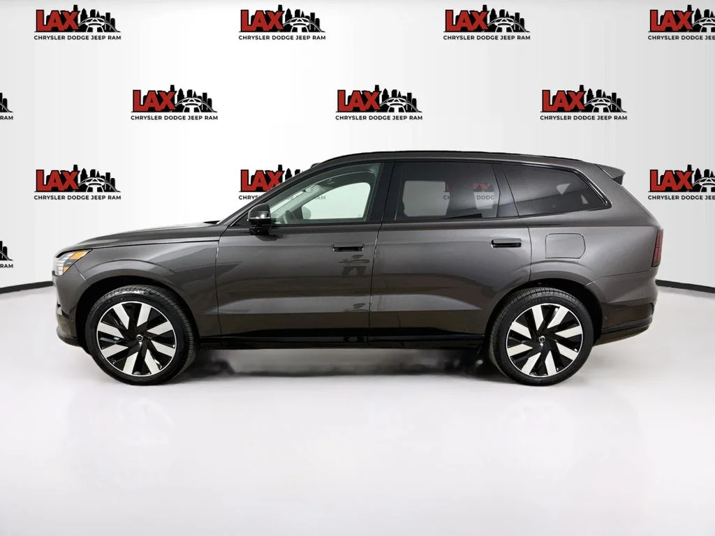 Used 2025 Gray Volvo Twin Motor Plus image 4
