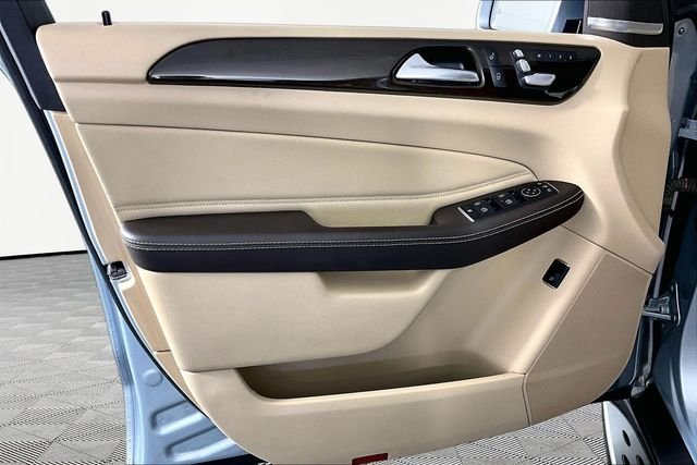 Used 2017  Mercedes-Benz GLE 350 image 17