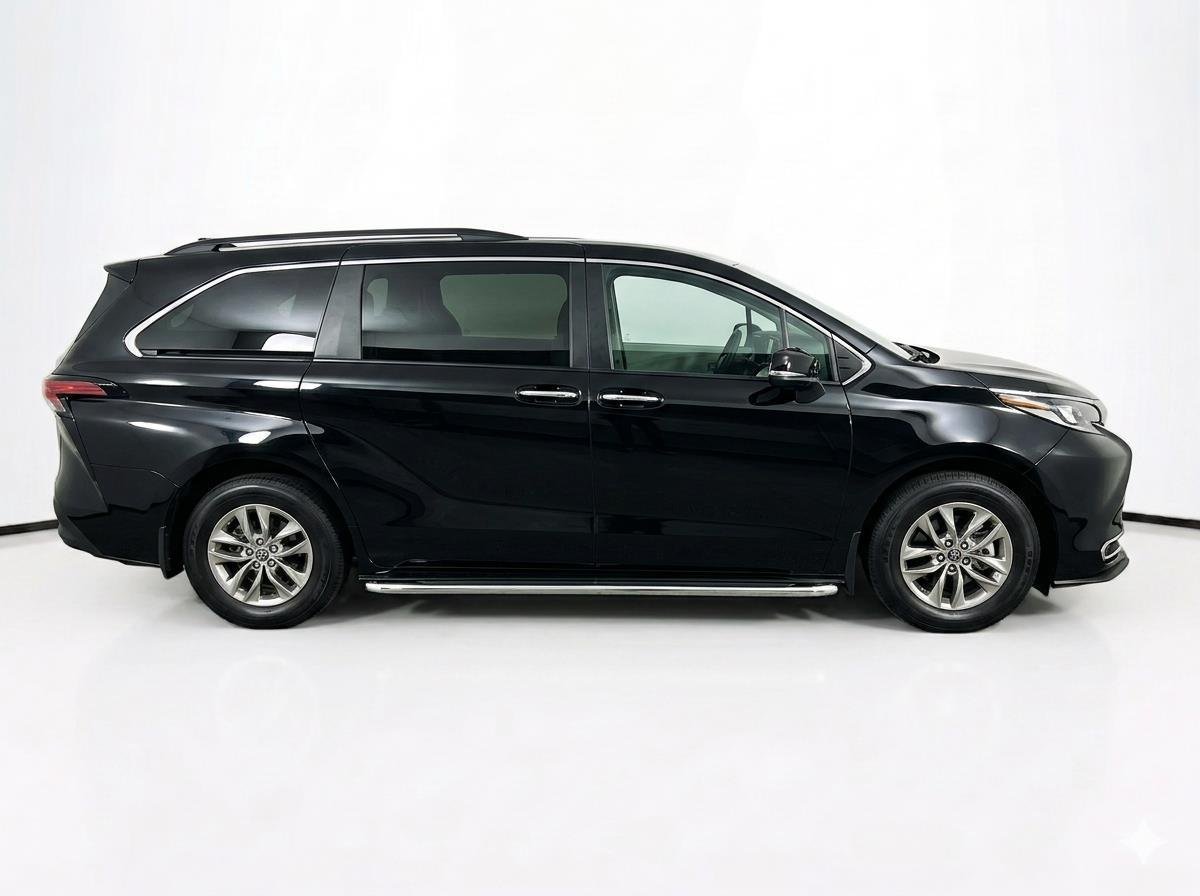 Used 2024 Midnight Black Metallic Toyota XLE image 5