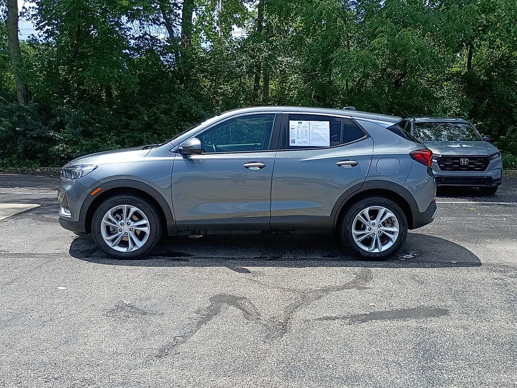 Used 2021 Satin Steel Metallic Buick Preferred image 6