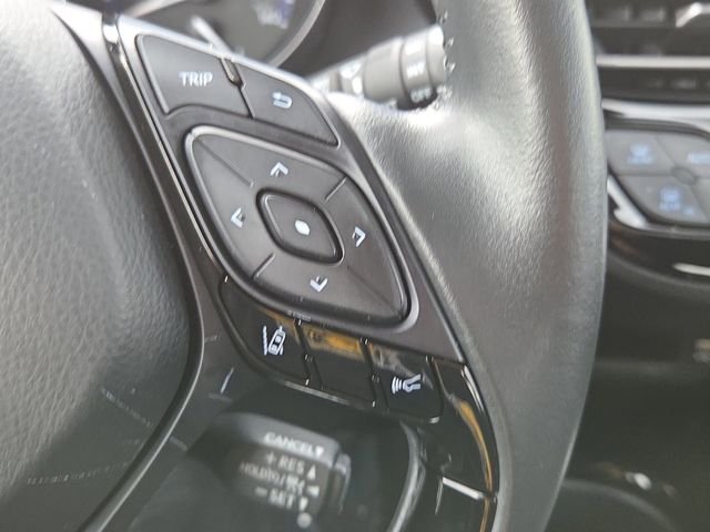 Used 2021 Gray Toyota XLE image 14