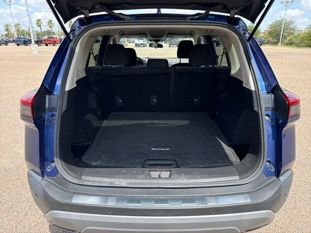 Used 2023 Blue Nissan SV image 15