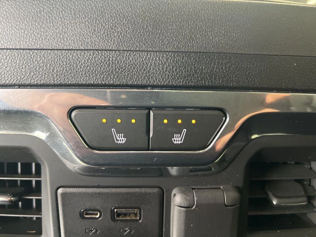 Used 2019 Onyx Black GMC SLT image 25