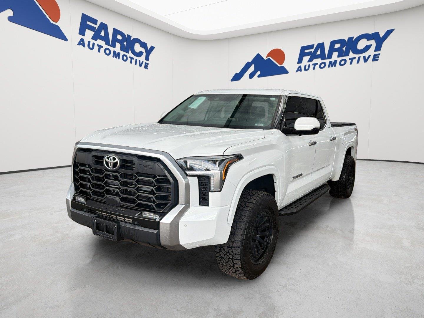 Used 2023 Ice Cap Toyota Limited image 1