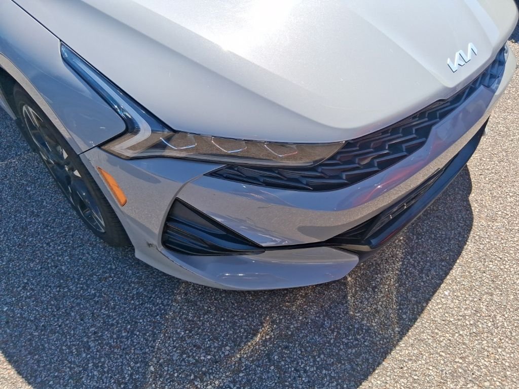 Used 2023 Gray Kia GT-Line image 4