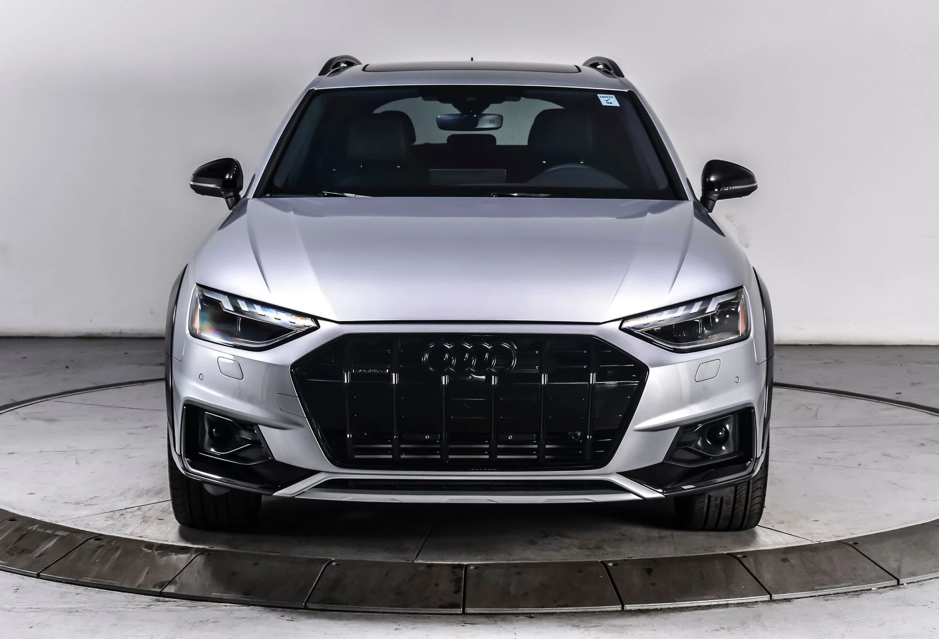 Used 2023 Florett Silver Metallic Audi 45 Premium Plus image 8