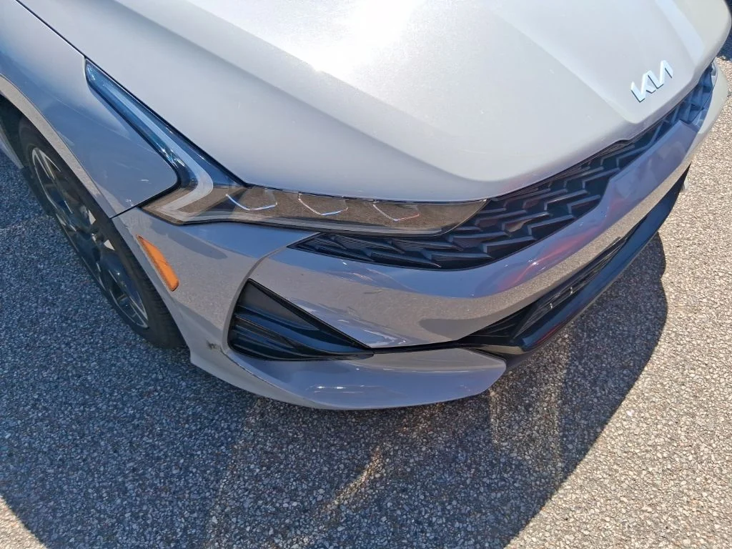 Used 2023 Gray Kia GT-Line image 4