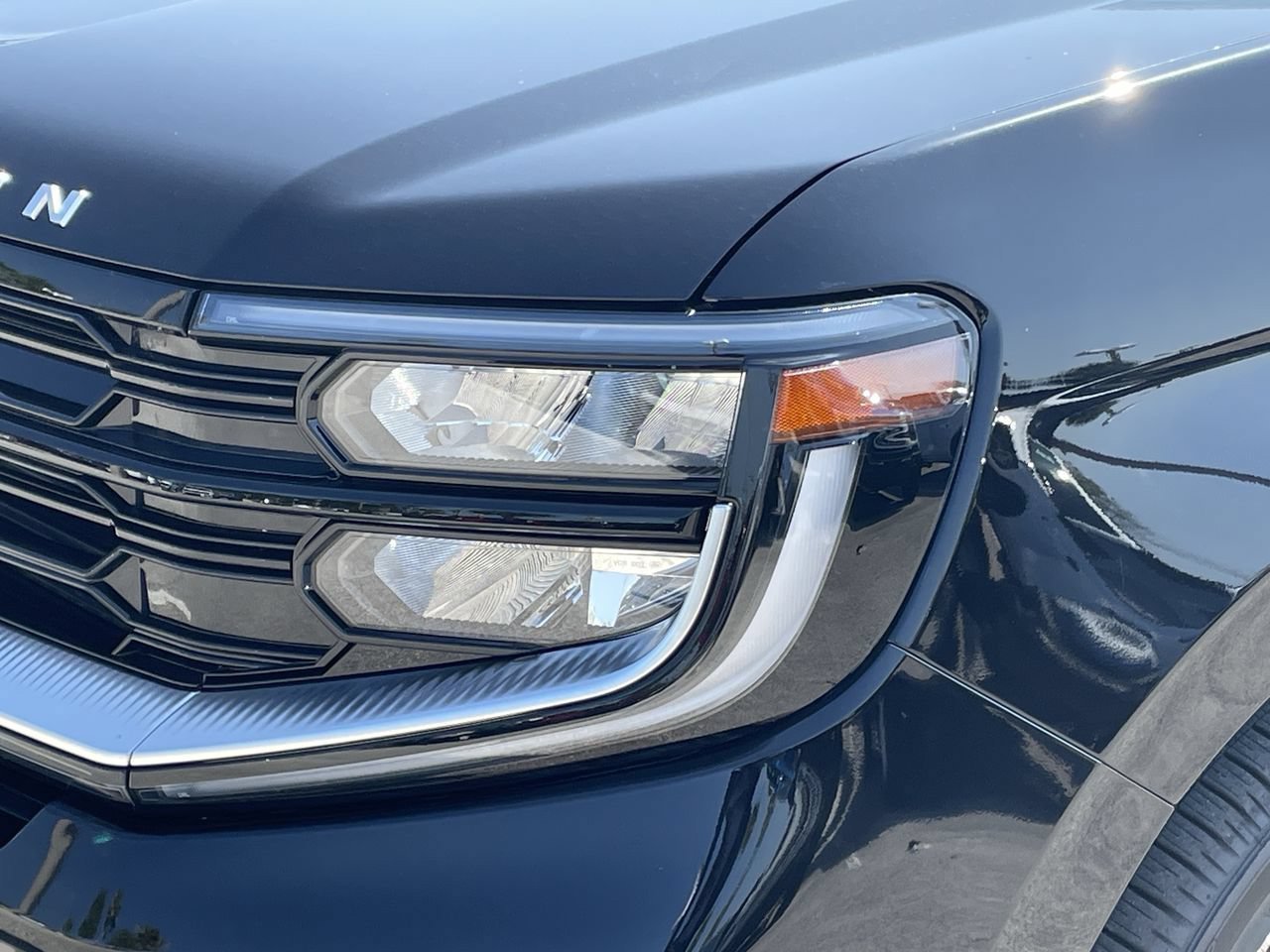 New 2026 Agate Black Metallic Ford Platinum image 6