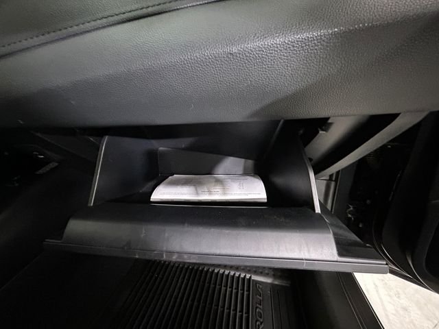 Used 2024  Toyota XSE image 28