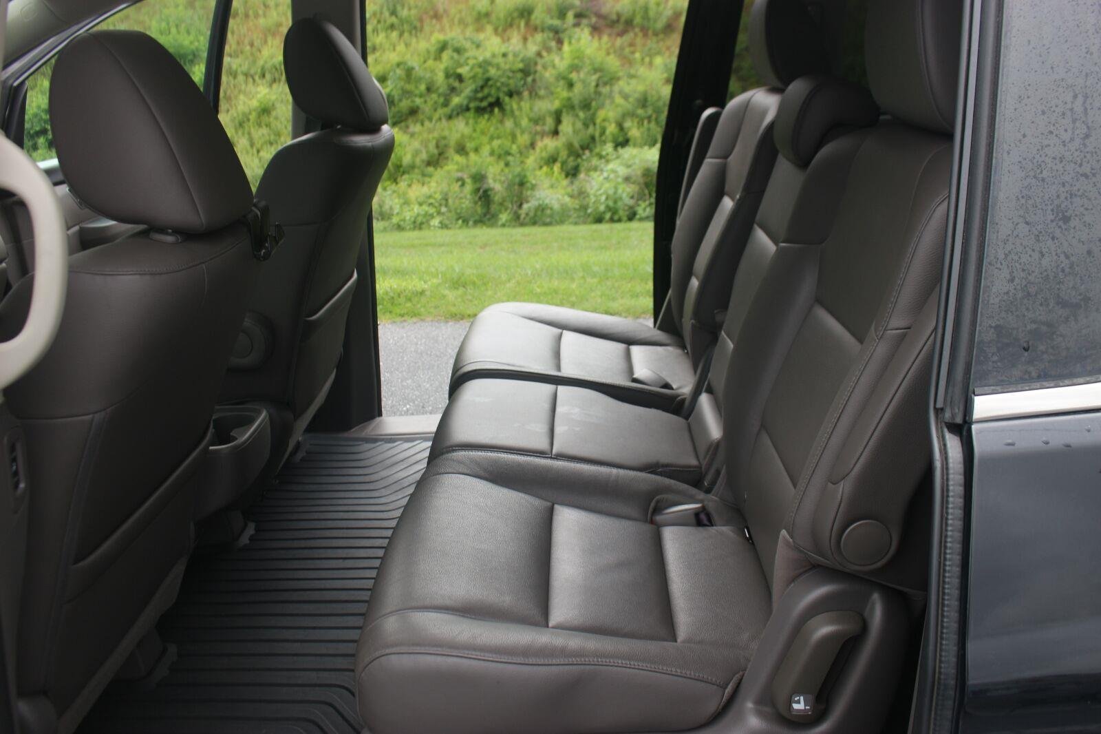 Used 2016  Honda EX-L image 35