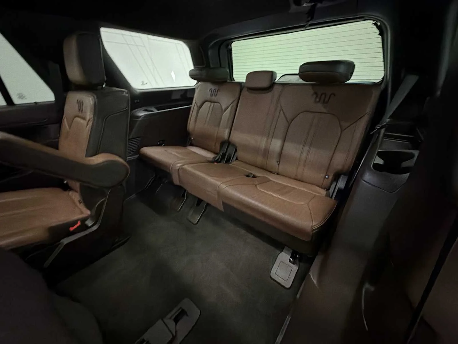 Used 2022 Agate Black Metallic Ford King Ranch image 26