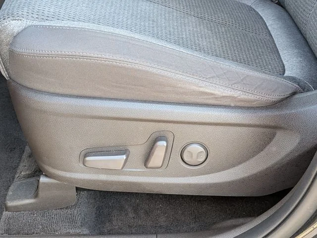 Used 2019 Black Hyundai SEL Plus image 13